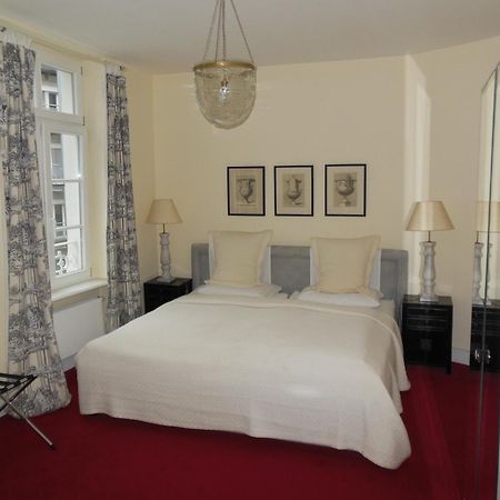 Dirazi Guesthouse & Apartments Gmbh Frankfurt am Main Dış mekan fotoğraf