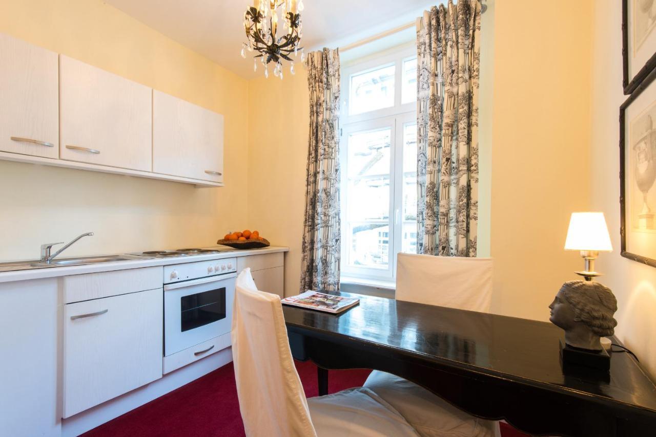 Dirazi Guesthouse & Apartments Gmbh Frankfurt am Main Dış mekan fotoğraf