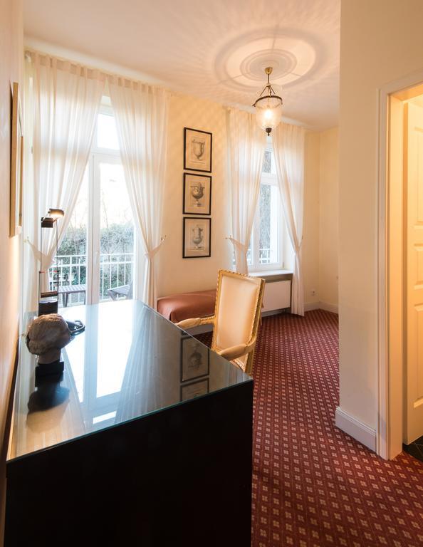 Dirazi Guesthouse & Apartments Gmbh Frankfurt am Main Dış mekan fotoğraf
