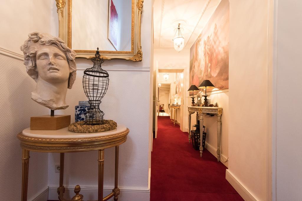 Dirazi Guesthouse & Apartments Gmbh Frankfurt am Main Dış mekan fotoğraf